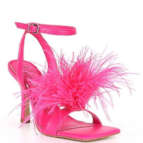 NWT Gianni Bini Neela Feather Square Toe Dress Sandals Sz 6,5 (no original box) - Picture 1 of 9